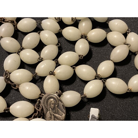 Vintage 60in Glow in Dark Beads Rosary - Picture 3 of 5
